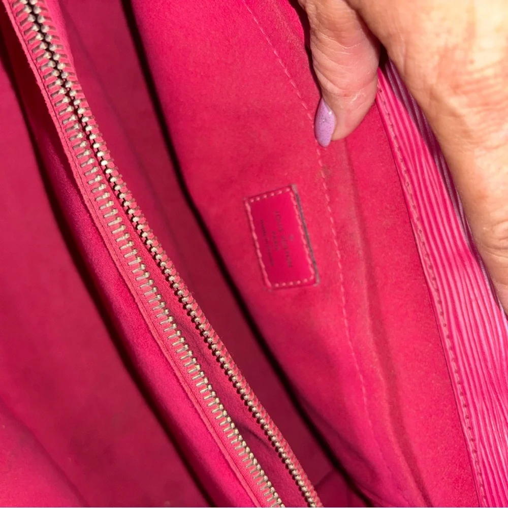 Louis Vuitton Pink Epi Marly 2 Way Bag
